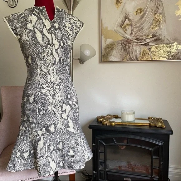 YIGAL AZROUEL CREAM BLACK ANIMAL PRINT MINI DRESS - Picture 6 of 15